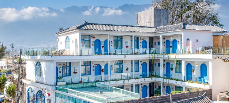 大理风吹麦浪庭院客栈图片