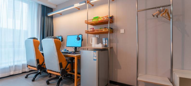 网鱼电竞酒店(武汉光谷广场店)图片