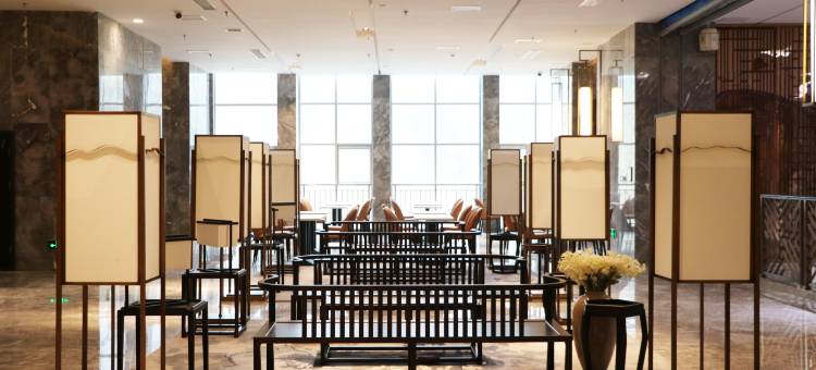 青岛九鼎峰万信至格酒店(黄岛区金沙滩店)图片