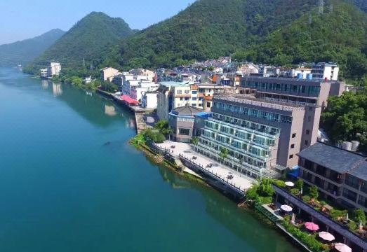 建德国瑞酒店外景图