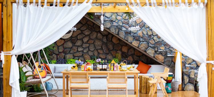 泸沽湖隐庐精品湖景美宿图片