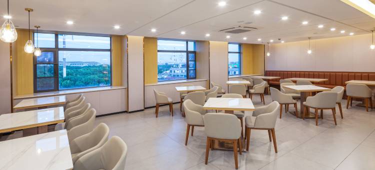 花居雅舍酒店(嘉兴龙鼎万达广场水果市场店)图片