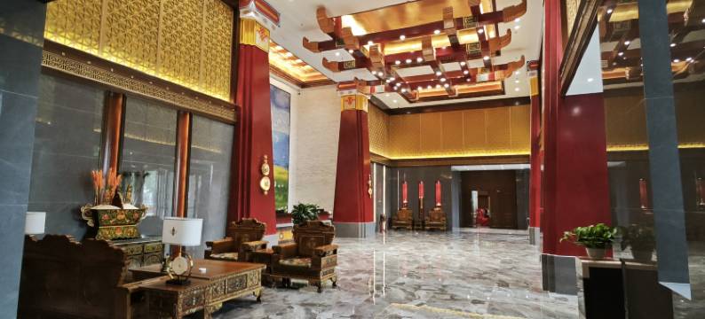 海南州圣湖悦澜国际酒店图片