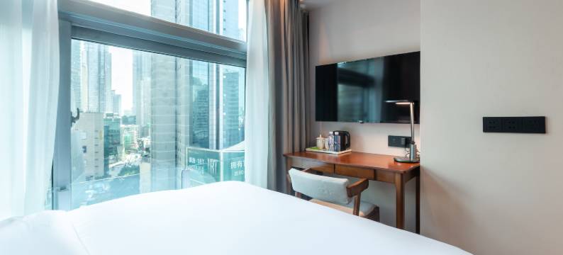 八百庭公寓(重庆解放碑步行街店)图片