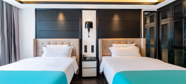 西岸酒店(余干天虹店)图片