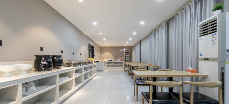 柏曼酒店(襄阳谷城国家湿地公园店)图片