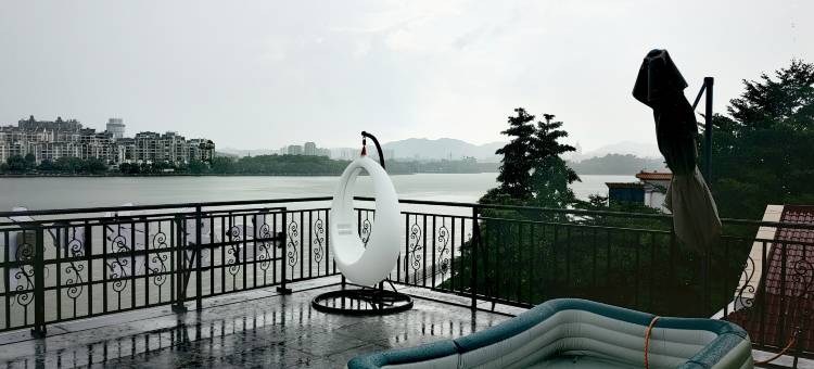 肇庆七星岩听湖院子图片