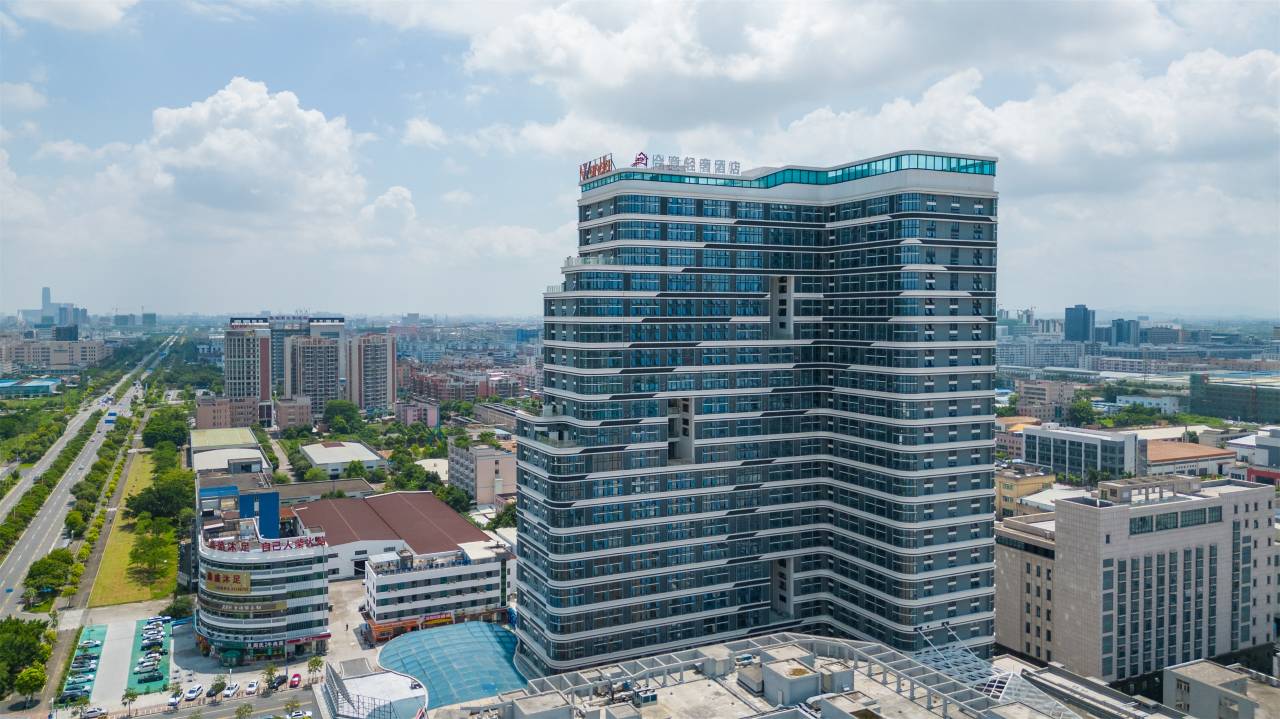 合意轻奢酒店(江门东站江海万达广场店)图片