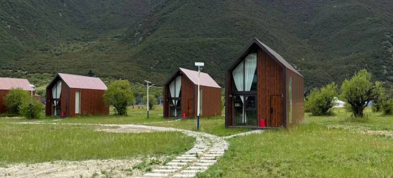 田园东玛酒店图片