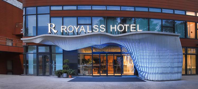 R ROYALSS HOTEL(北京通州环球度假区店)图片