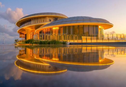 Zhuhai Changqin Island ResortHotel Overview