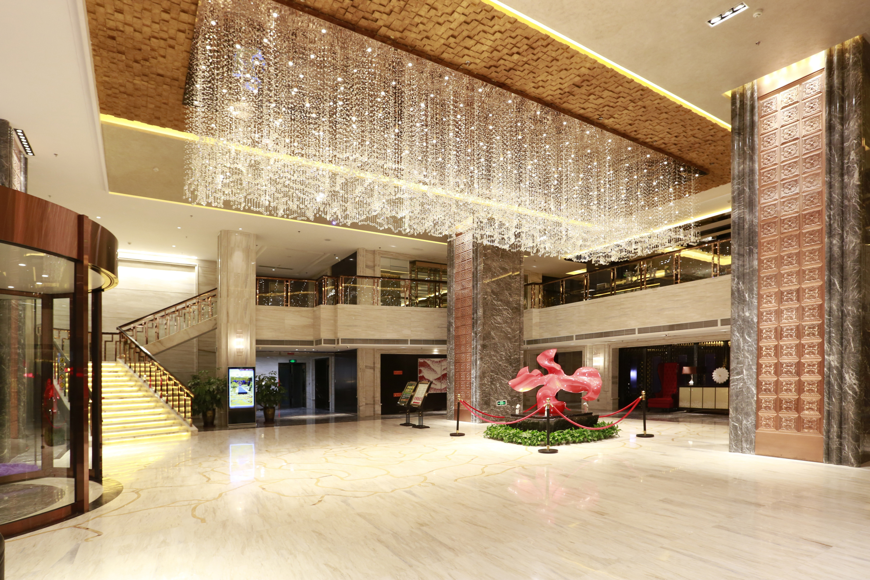 Tianyue Minshan Hotel Over view