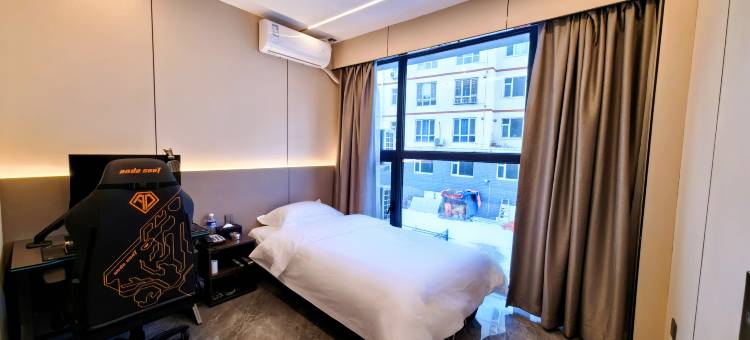 瓦洛兰电竞酒店图片