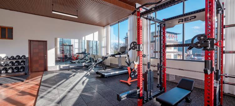 鸡足山远方的家民宿图片