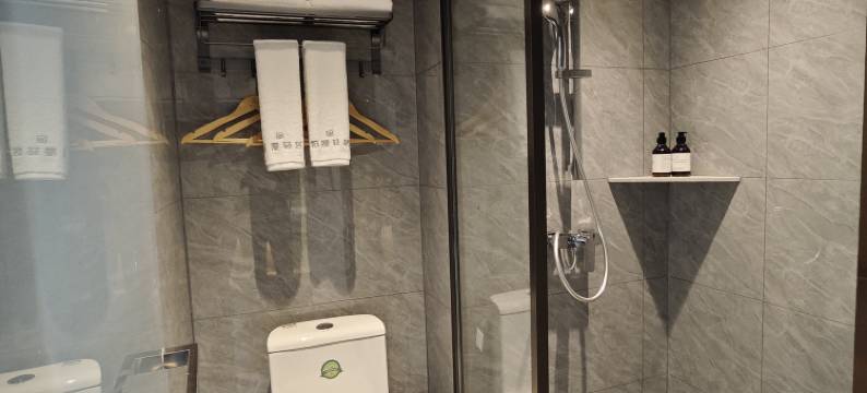 铂漫轻居酒店(惠州仲恺高新区店)图片