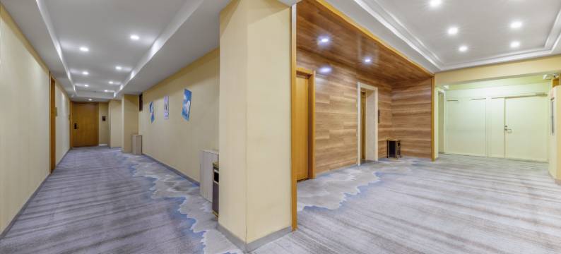 乐庭商务酒店(包头二附院师范学院店)图片