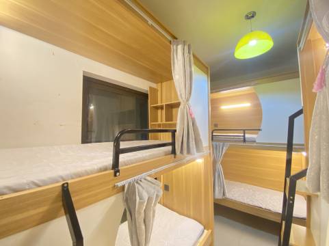 半空之境青年旅舍(昆明火车站店)