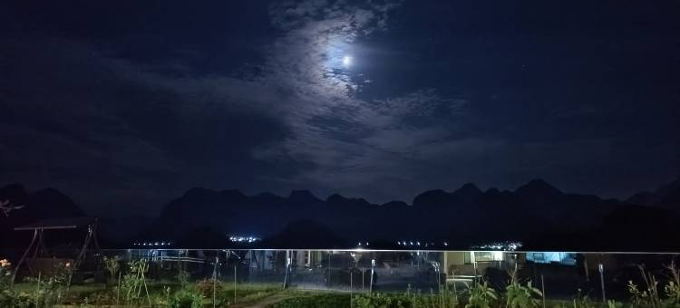 桃花湖全景民宿图片