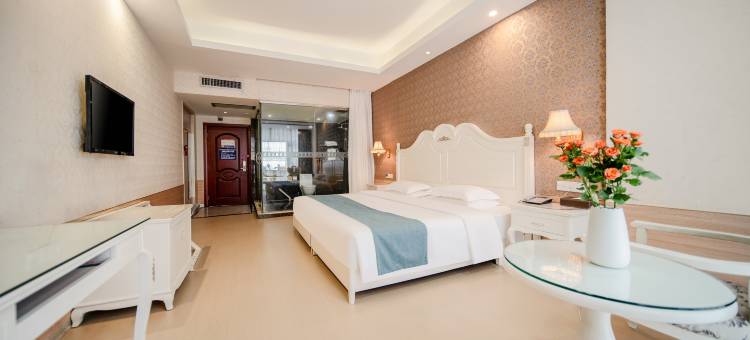 王者主题酒店(贵港唐人街购物广场客世界店)图片