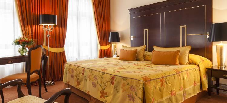 布洛皇宫休闲酒庄公寓(Relais & Châteaux Bülow Palais)图片