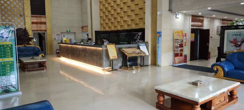 青龙温泉大酒店图片