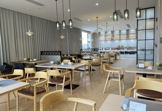 Country Inn & Suites By Radisson Leizhou Xihu Wuheng Road Store Hotel Overview