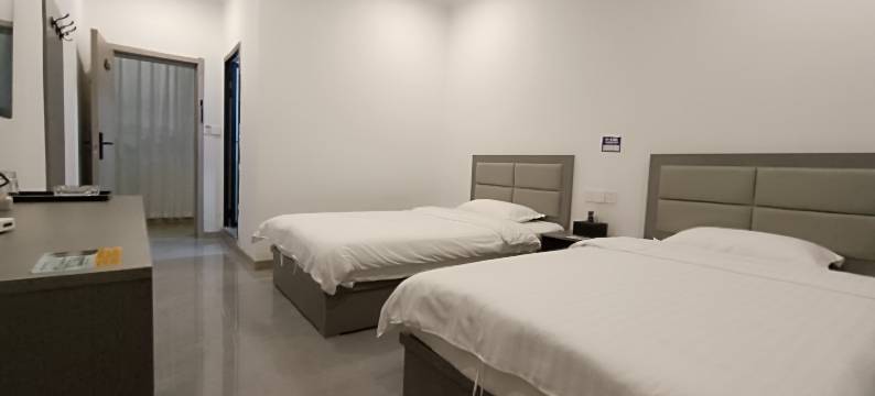 洛阳拾间庭院民宿(春都路店)图片