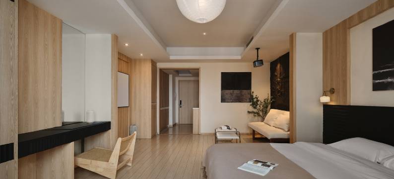 自由生长民宿(南京新街口金轮国际广场店)图片