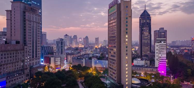 听溪酒店(淮河路步行街店)图片