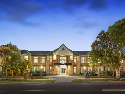 丹德农探索酒店