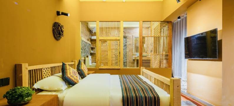 昆明原始部落高颜值酒店(呈贡大学城高铁南站店)图片