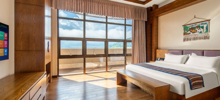 辰鑫大酒店(临沧沧源葫芦小镇店)图片