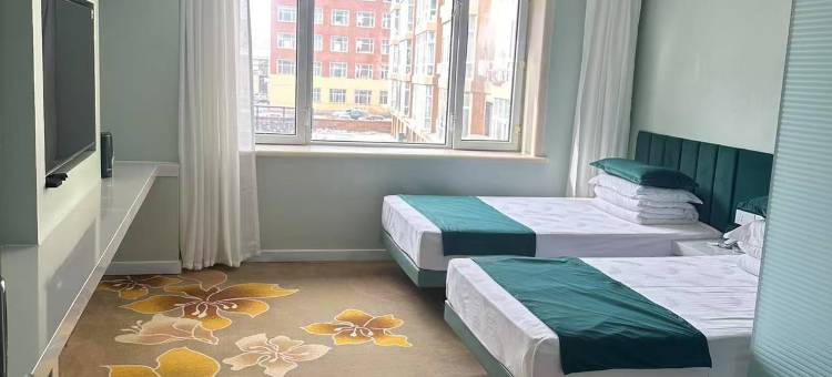 饶河华如商务宾馆(沿江花园小区店)图片