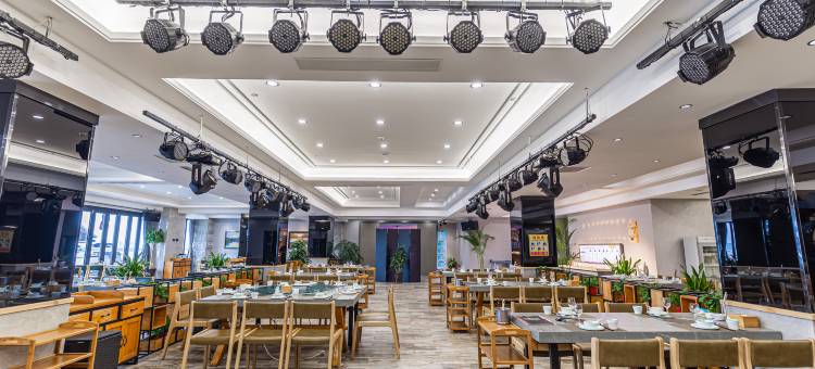 如家华驿精选酒店(鸭绿江断桥火车站店)图片