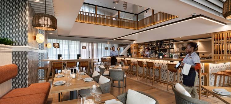 希尔顿泊特莫尔斯比港酒店及公寓(Hilton Port Moresby Hotel & Residences)图片