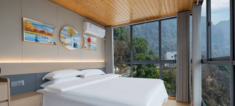 三峡人家风景区八方缘民宿(G348国道店)图片