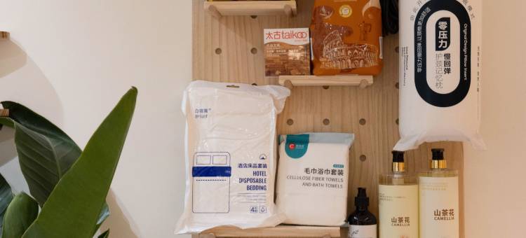 夏蝉鸣酒店(阜阳师范大学商厦中心店)图片