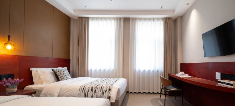 阿拉尔水木上善精品酒店(新天地商业街店)图片