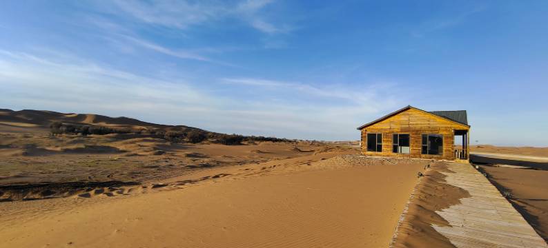 观星酒店(阿拉善英雄会场梦想沙漠公园店)图片