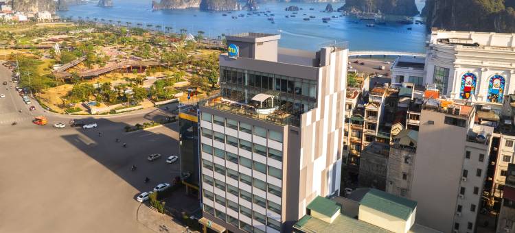 下龙鸿基中心Tru By Hilton(Tru by Hilton Ha Long Hon Gai Centre)图片