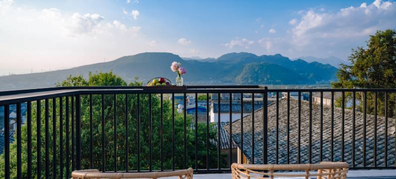 后头坡枫境晓筑|原木侘寂风设计师美宿(和顺古镇店)图片