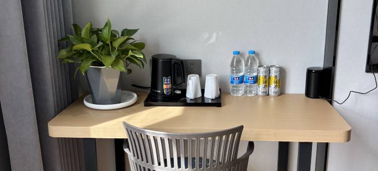 如家UP华驿智旅酒店(哈密伊州区雅合大厦店)图片