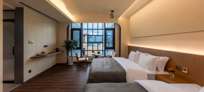 云慕景轻奢民宿(香格里拉独克宗古城店)图片