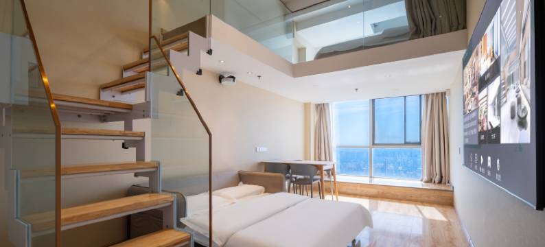 拾贝LOFT高空海景设计师美宿(万象汇店)图片