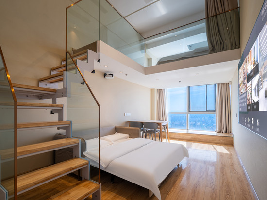 拾贝LOFT高空海景设计师美宿(万象汇万平口店)