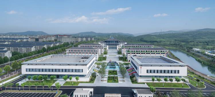 仟那千寻酒店(汝阳县青年创客中心店)图片