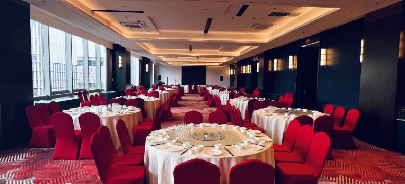 曙光铂尊酒店(霍尔果斯国门景区店)图片