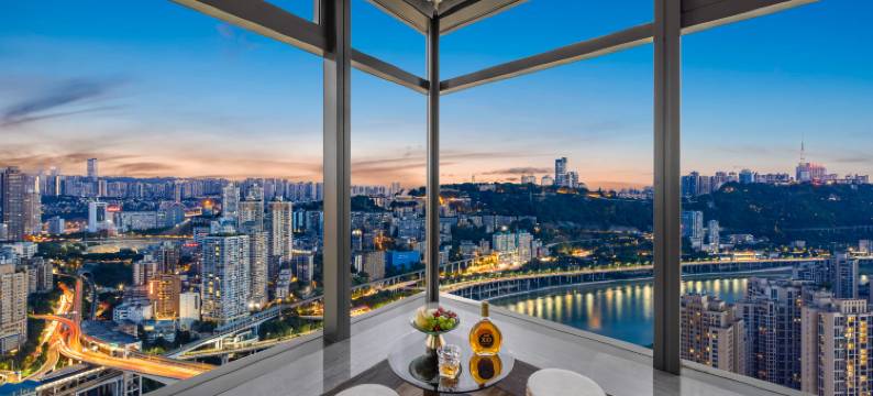 盛世时光高空江景酒店(重庆观音桥北滨一路店)图片