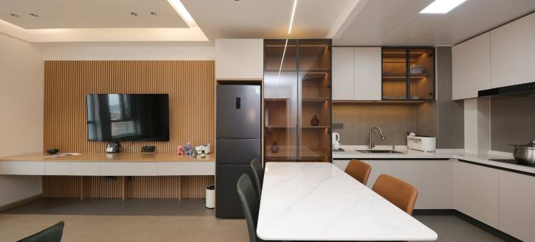 云境·浮云瞰江宿·城市秘境酒店公寓(吉林人民大剧院店)图片