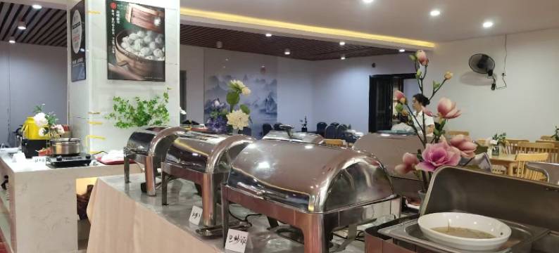 宁乡华天假日酒店(万达广场店)图片